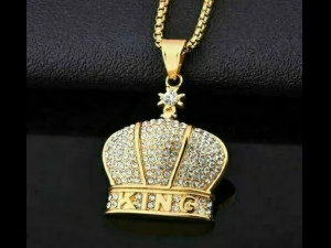 KING OF CROWN CHARM DIAMOND PENDANT 3D Print Model