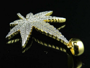 MARIJUANA LEAF DIAMOND PENDANT 3D 打印模型