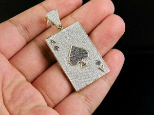 ACE DIAMOND PENDANT 4 3D Print Model