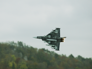 3D Animation of a Jet Fighter Launches a Missile at a Car 3D 모델