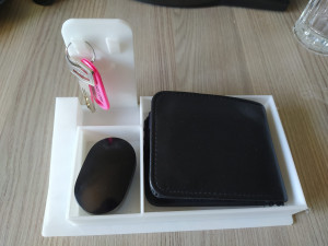 Key and wallet stand 3D Print Model