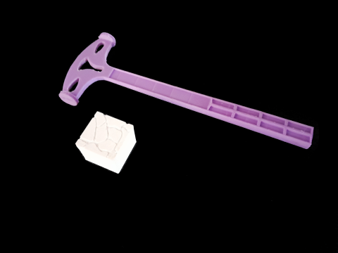 Dont break the ice hammer and ice cube 3D Print Model