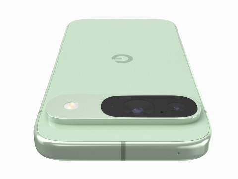 Google Pixel 9 Wintergreen 3D Model