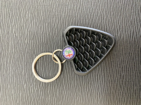 Alfa Romeo Tonale Front Grill Keychain Modèles 3D en vedette