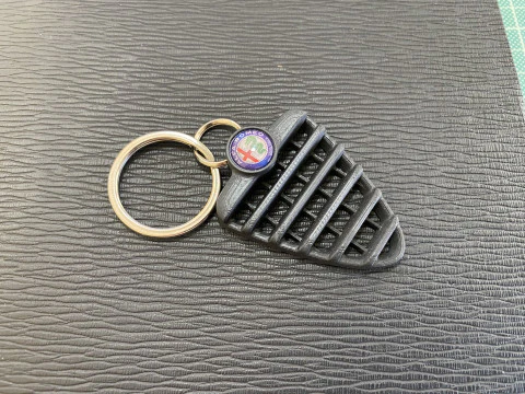 Alfa Romeo 147 Front Grill Keychain 3D Print Model