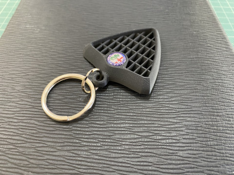 Alfa Romeo 156 Front Grill Keychain 3D 打印模型