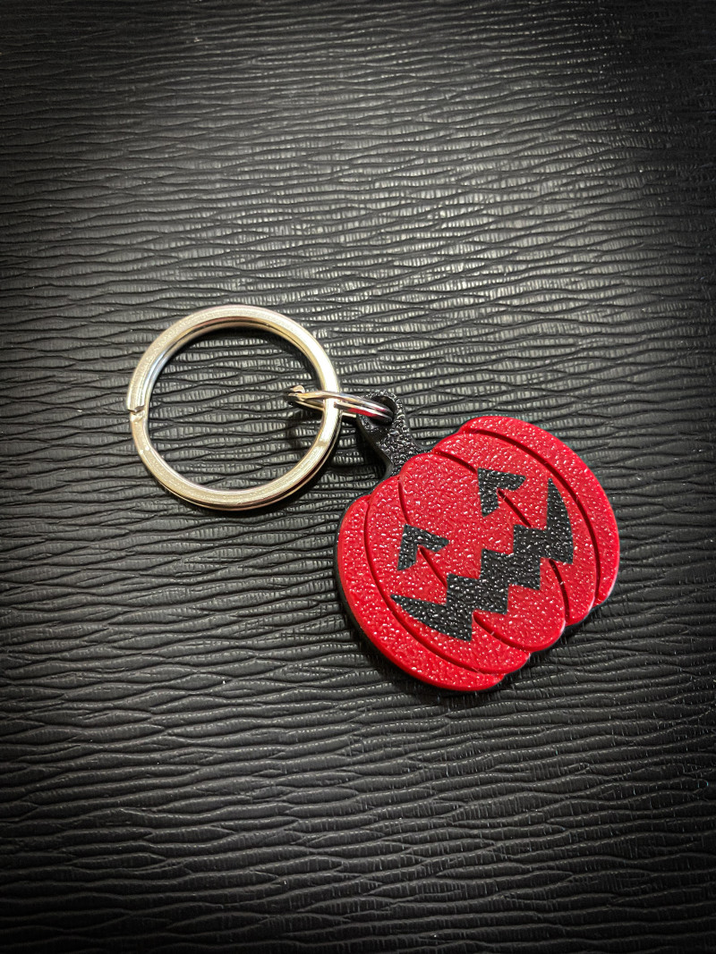 Halloween Pumpkin Keychain 3D 프린트 모델 .c4d .max .obj .3ds .fbx .stl .blend 