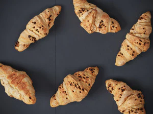 Croissant With Chocolate Chips 3D Model
