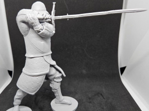 Knight With Two-Handed Sword Model Cetak 3D