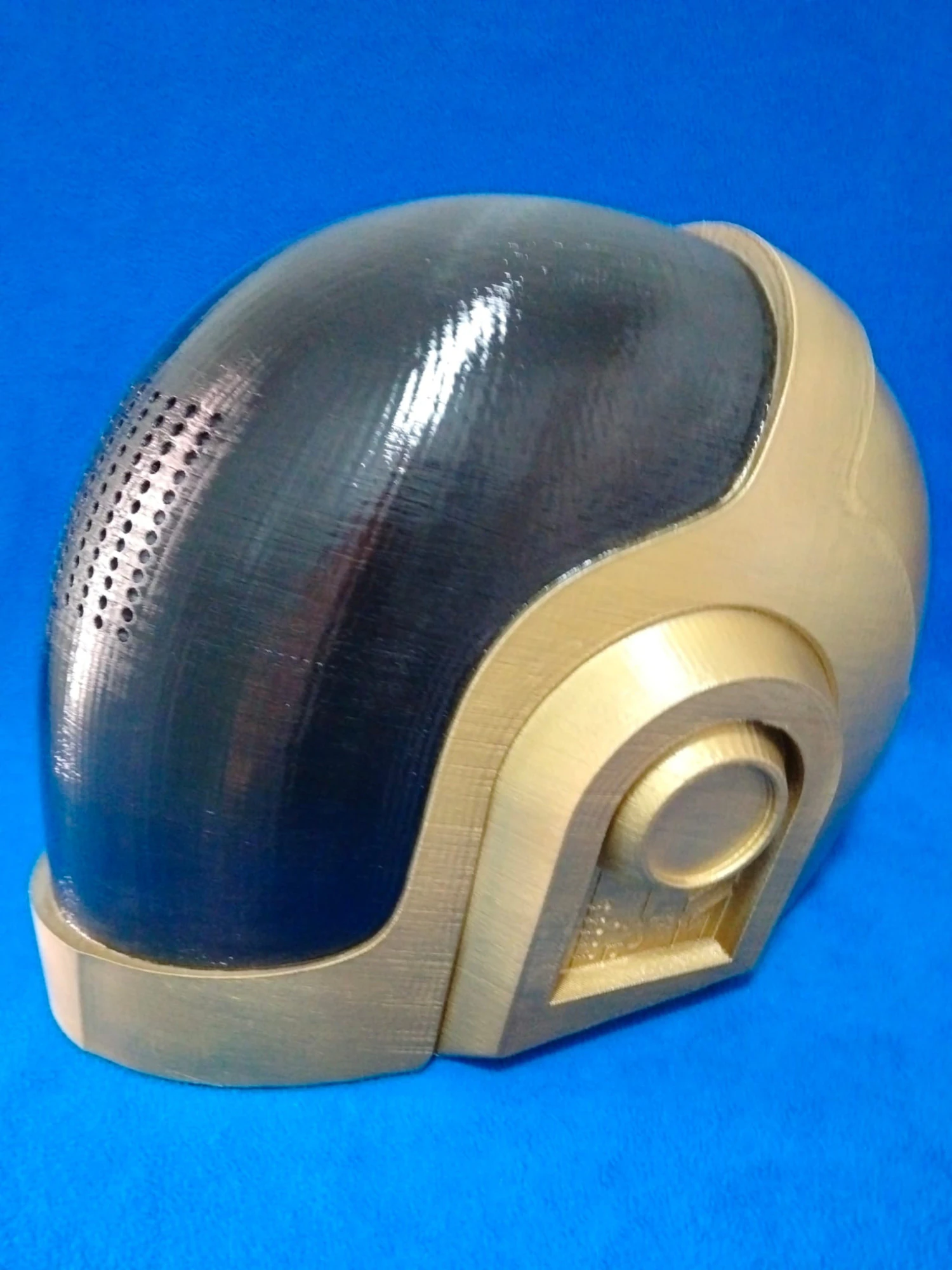 Casco daft punk guy para cosplay 3D Print Model .c4d .max .obj .3ds .fbx .stl .blend 