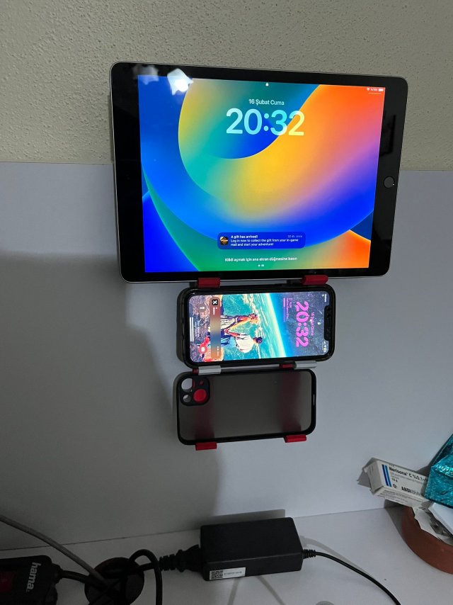 Hang Type Phone Holder Model Cetak 3D .c4d .max .obj .3ds .fbx .stl .blend 