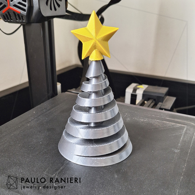 Spiral Christmas Tree - No Support 3Dプリントモデル .c4d .max .obj .3ds .fbx .stl .blend 