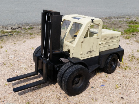LZA 4045 FORKLIFT 1145 RUSSIA USSR FORKLIFT 3Dプリントモデル