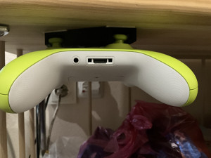 Xbox under desk controller mount 3D Baskı Modeli