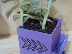 Self-watering rolling pot 3D Print Model