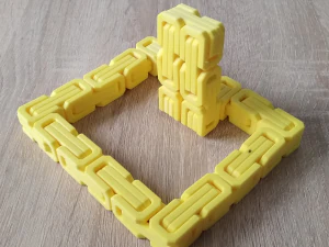 Printable King Chain 3D Print Model
