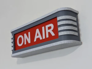 Yazdırılabilir Vintage Canlı Yayın Tabelası 3D Baskı Modeli