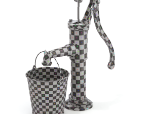 Vintage Water Hand Pump With Bucket 3Dモデル