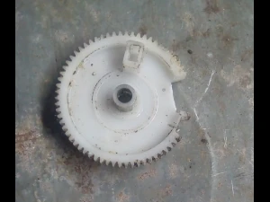 Gear actuator for trunk lock Mitsubishi Pajero Sport 2006 MR503015 3D Print Model