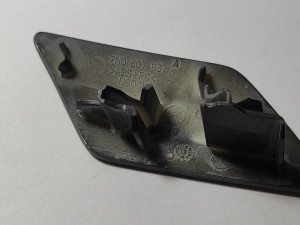 Volkswagen Front Left-Right Headlight Primed Washer Cap 3D-printmodel