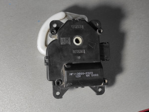 Worm gear of the heater flap motor Denso 1138002320 3D Print Model