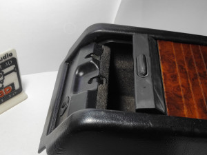 Wood Pane Arm Rest Lid MERCEDES BENZ W124 Modello di stampa 3D