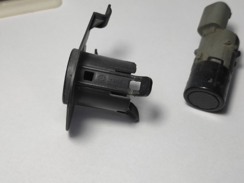 Place of insertion for BMVV parking sensor 66209261594 3Dプリントモデル