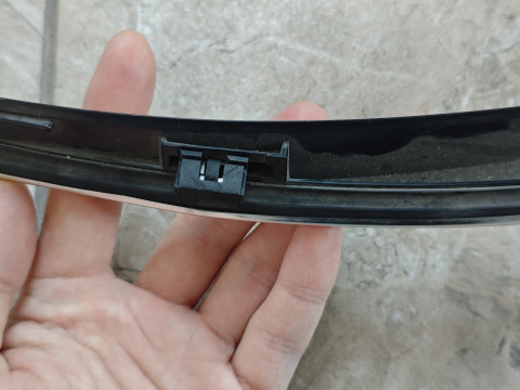 Clip for securing the drip rail trim Cadilac CTS and CTS-V 20968056 Modello di stampa 3D