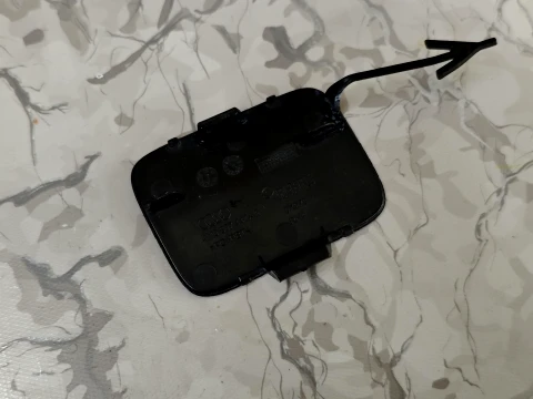Audi Q7 4M Rear Bumper Tow Hook Cover Cap 4M0 807 441 AI 3D Print Model