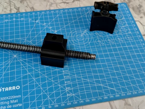Avidsen Vrin V2 Gate Actuator Lead Screw Carriage Nut - Slider Block 3D Print Model