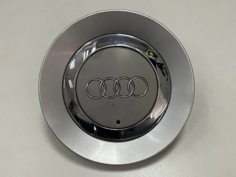 Tamp&atilde;o da roda Audi Modelo 3D