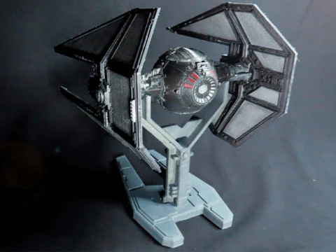 Intercepteur TIE - Star Wars Modèles 3D en vedette
