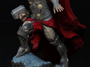 Thor Marvel Statues 3Dプリントモデル