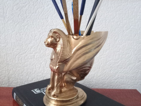 Sphinx Pencil Holder 3D Printable Modelo de Impressão 3D