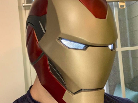 Iron Man MK85 Helmet 3D Pritn Model Modèles 3D en vedette