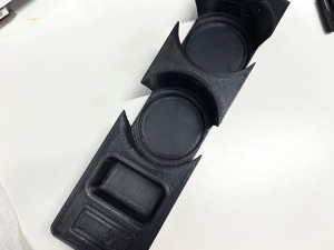 E36 PORTAVASOS CUP HOLDER - DISEO 2 VASOS CON MONEDERO Y PARA BOTON 3D Baskı Modeli