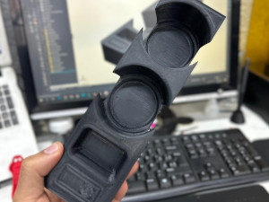 E36 PORTAVASOS CUP HOLDER - DISEO 2 VASOS CON MONEDERO Y PARA BOTON 3D Baskı Modeli