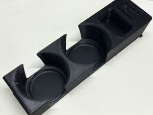 E36 PORTAVASOS CUP HOLDER - DISEO 2 VASOS CON MONEDERO Y PARA BOTON 3D Baskı Modeli