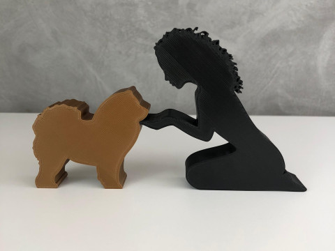 Girl and her Chow Chow - wavy hair 3D-Druckmodell