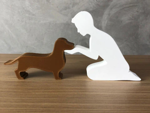 소년과 그의 닥스훈트 3D 프린트 모델