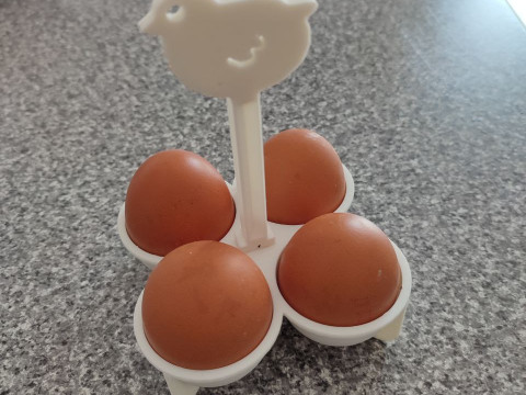 Egg holder 3D प्रिंट मॉडल