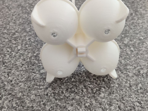 Egg holder 3D प्रिंट मॉडल