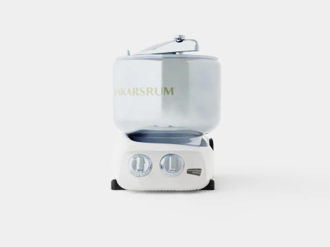 Assistent Original White 3D Model