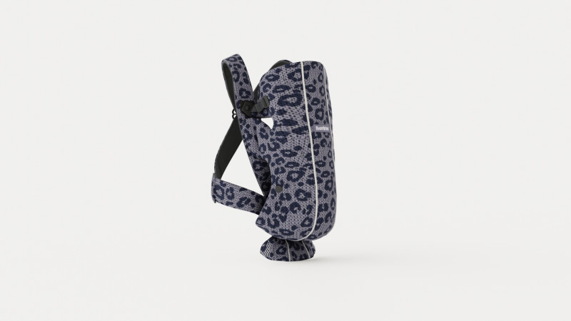 Baby carrier Mini 3D 모델 .c4d .max .obj .3ds .fbx .stl .blend 