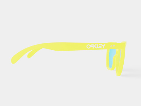 Oakley Frogskins 35TH - Prizm Sapphire OO9444 Sunglasses 3D 모델