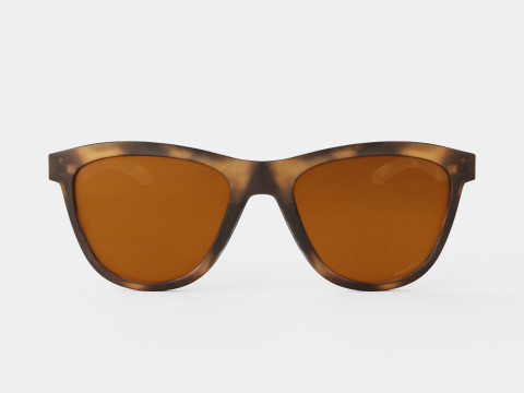 Oakley Moonlighter - Brown Gradient Polar OO9320 Sport Glasses 3D Model