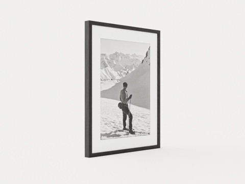 Good trip - 80 x 100 - Black and white photograph printed on photo paper paspatour with black frame 3D Модель