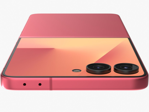 Samsung Galaxy Z Flip 7 Coralred 3D Model