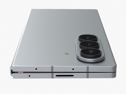 Samsung Galaxy Z Fold 7 Silver Shadow 3D Model