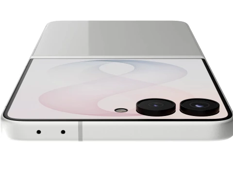 Samsung Galaxy Z Flip 8 Cream 3D Model